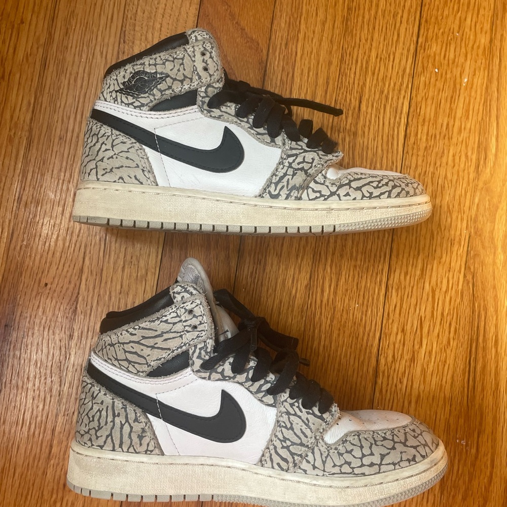 Nike Air Jordan 1 Retro High OG White Cement Size Youth 3.5 - Picture 4 of 10